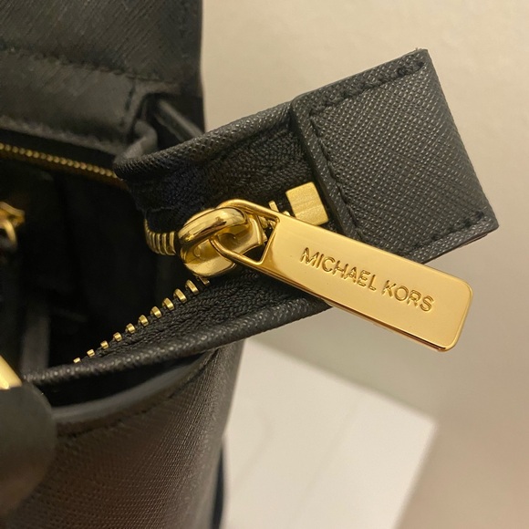 PERFECT CONDITION Michael Kors Selma bag medium - Picture 7 of 9